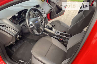 Хетчбек Ford Focus 2013 в Ужгороді