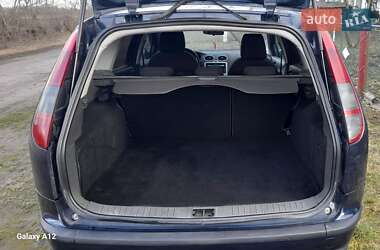 Хэтчбек Ford Focus 2006 в Староконстантинове