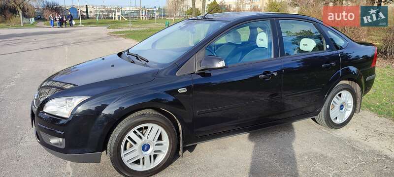 Седан Ford Focus 2007 в Горишних Плавнях