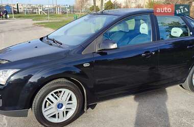 Седан Ford Focus 2007 в Горишних Плавнях