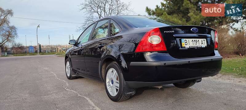 Седан Ford Focus 2007 в Горишних Плавнях
