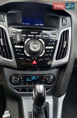 Универсал Ford Focus 2014 в 