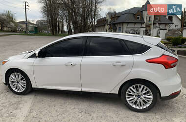 Хэтчбек Ford Focus 2016 в 