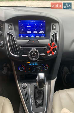 Хэтчбек Ford Focus 2016 в 