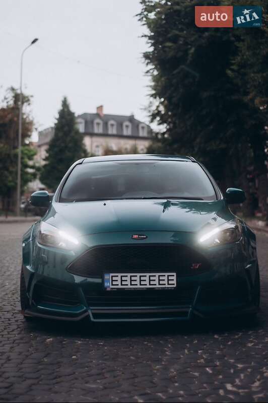 Седан Ford Focus 2012 в Тернополе