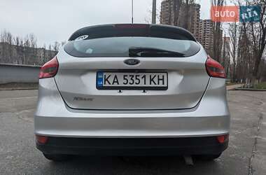 Хэтчбек Ford Focus 2016 в 
