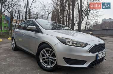 Хэтчбек Ford Focus 2016 в 