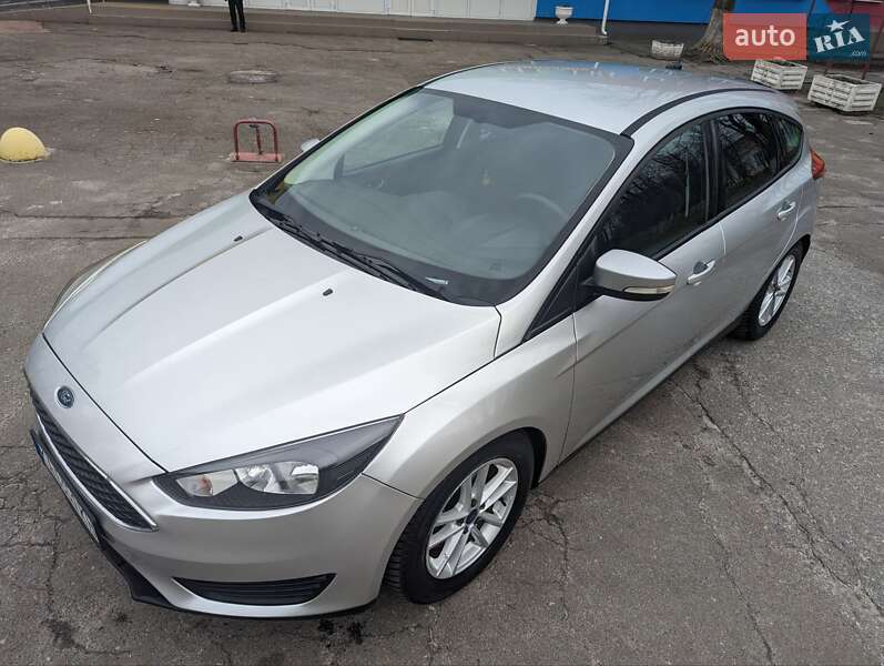 Хэтчбек Ford Focus 2016 в Киеве фото 11 Хэтчбек Ford Focus 2016 в Киеве