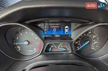 Хэтчбек Ford Focus 2016 в 