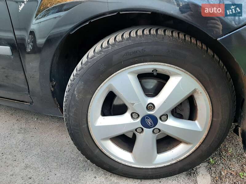 Универсал Ford Focus 2004 в Киеве