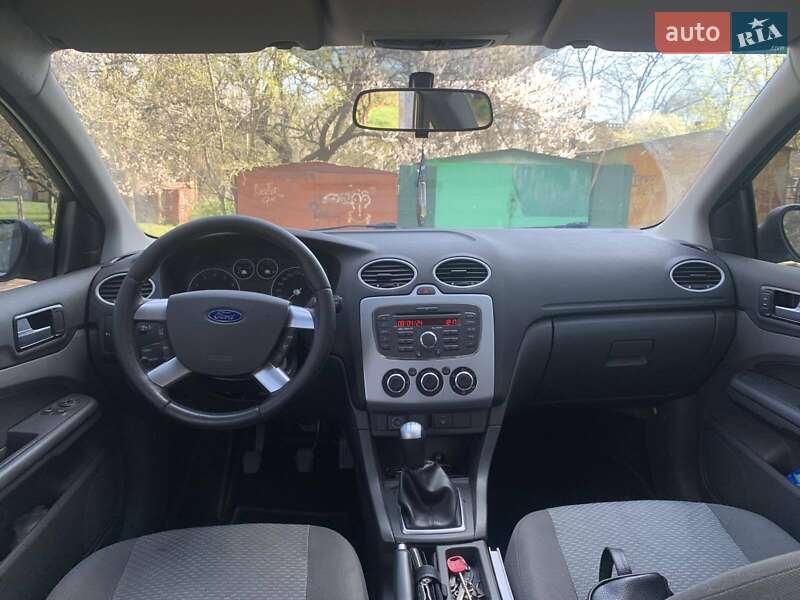Седан Ford Focus 2007 в Кропивницком