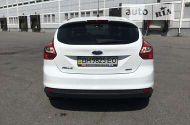 Хетчбек Ford Focus 2013 в Дніпрі