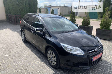 Универсал Ford Focus 2013 в Вараше