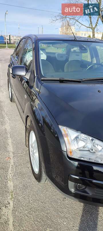 Седан Ford Focus 2007 в Горишних Плавнях