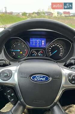 Универсал Ford Focus 2013 в 
