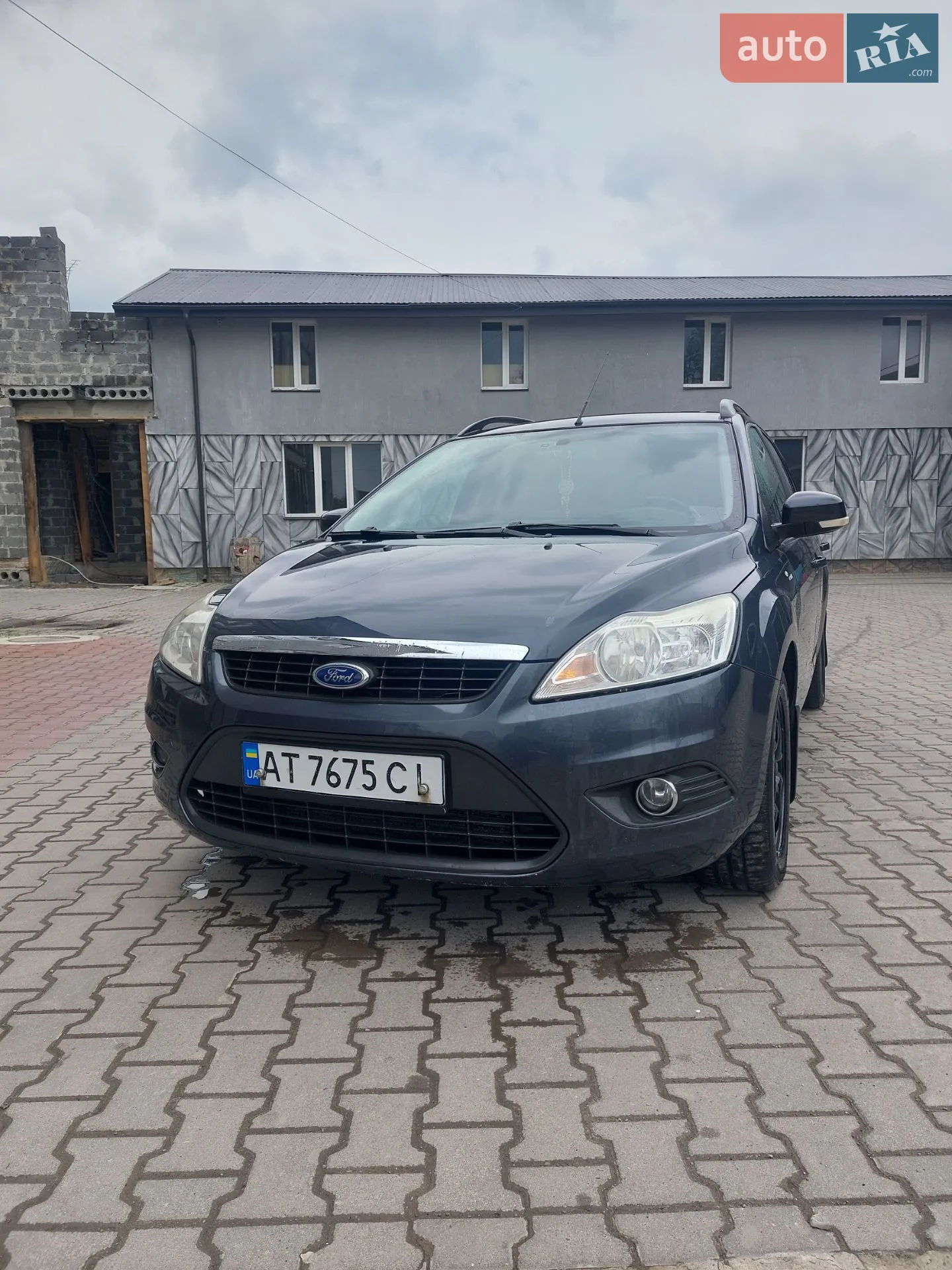 2010 Ford Focus - мініатюра 9