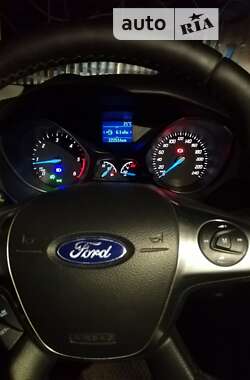 Универсал Ford Focus 2013 в Гайсине