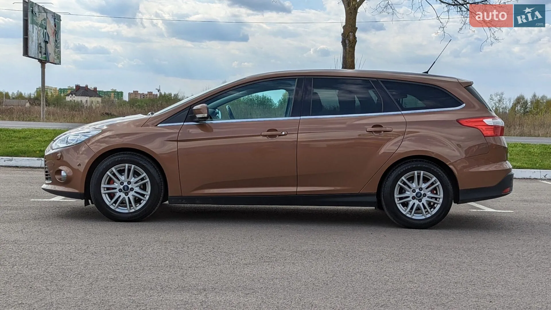 2013 Ford Focus - мініатюра 21