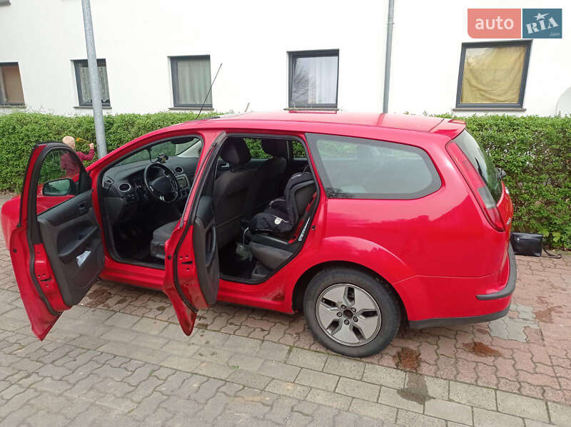 Универсал Ford Focus 2007 в Заречном