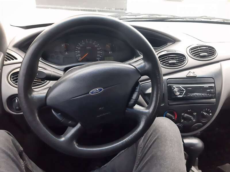 Ford Focus 2003