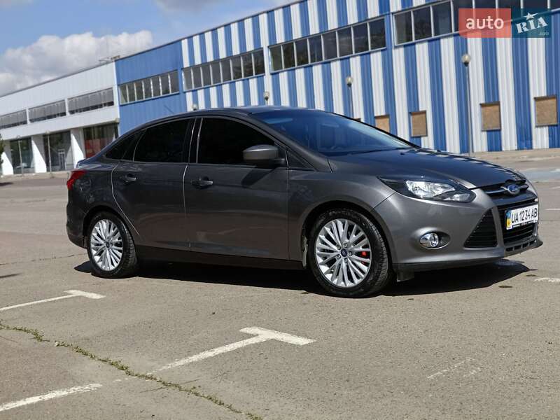 Ford Focus 2011