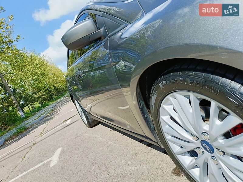 Седан Ford Focus 2011 в Николаеве