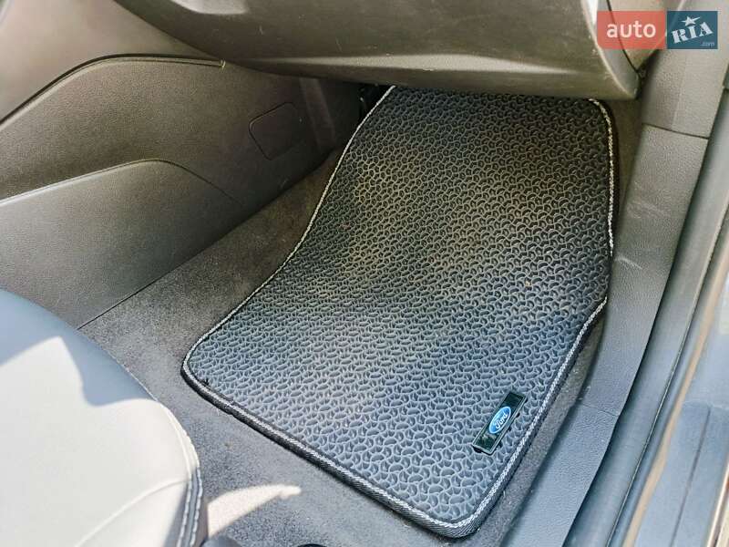 Седан Ford Focus 2011 в Николаеве