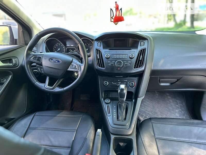 Седан Ford Focus 2015 в Львове фото 7 Седан Ford Focus 2015 в Львове