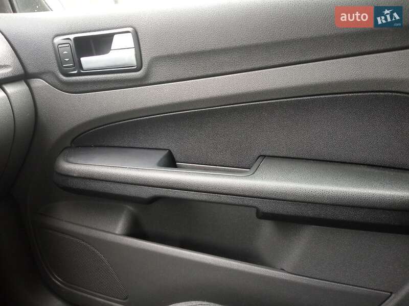 Універсал Ford Focus 2006 в Житомирі
