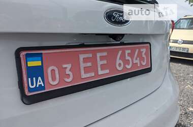 Хэтчбек Ford Focus 2016 в Ровно