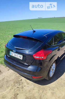 Хэтчбек Ford Focus 2015 в Хмельницком