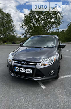 Хэтчбек Ford Focus 2012 в Киеве