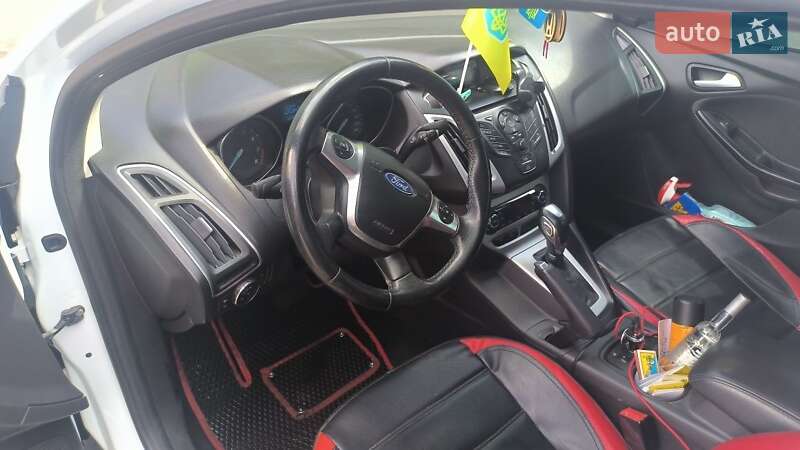 Седан Ford Focus 2013 в Херсоне