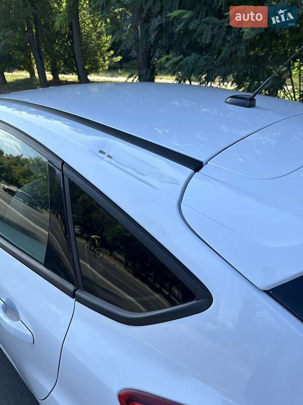 Хэтчбек Ford Focus 2016 в Черкассах фото 11 Хэтчбек Ford Focus 2016 в Черкассах