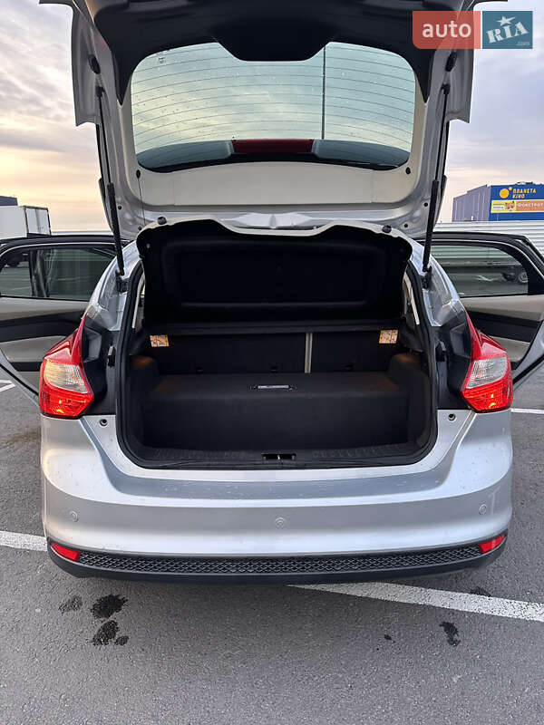 Хэтчбек Ford Focus 2012 в Львове