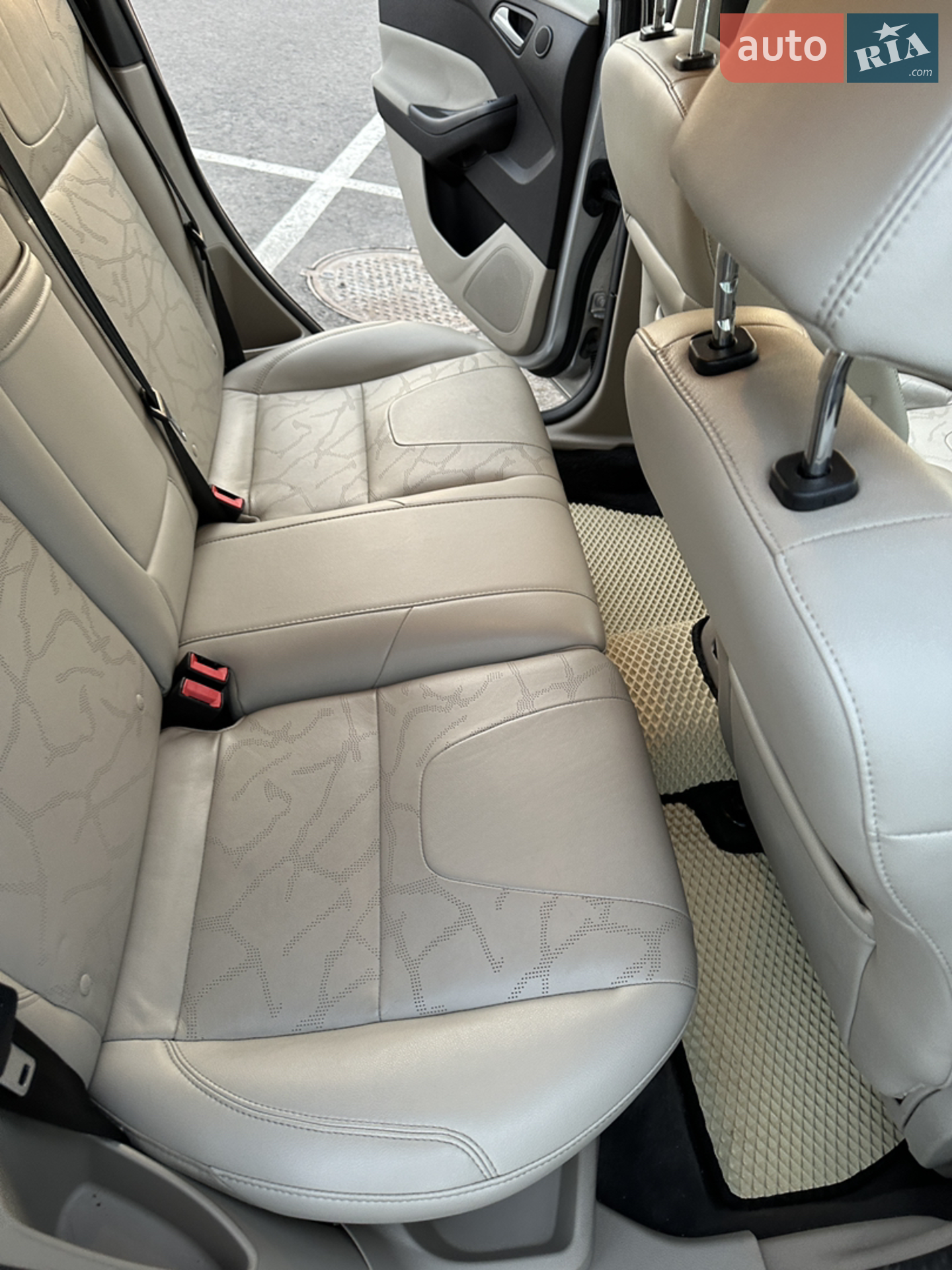 2012 Ford Focus - мініатюра 32