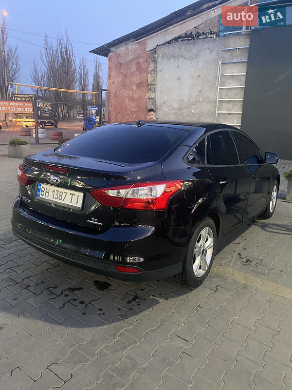 Седан Ford Focus 2013 в Вознесенске