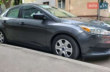 Седан Ford Focus 2016 в 
