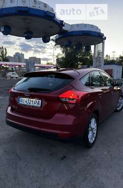 Хэтчбек Ford Focus 2016 в Киеве