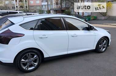 Хэтчбек Ford Focus 2013 в Киеве