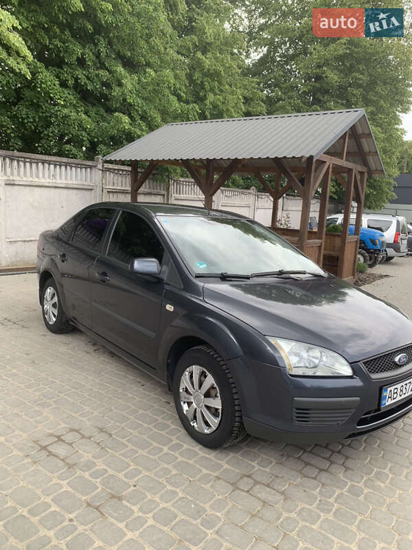 Седан Ford Focus 2007 в Баре фото 4 Седан Ford Focus 2007 в Баре