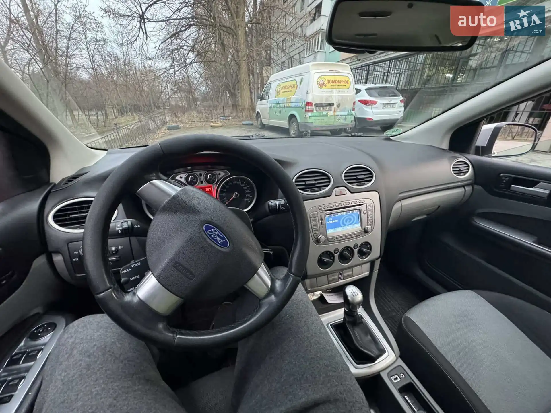 2010 Ford Focus - мініатюра 3