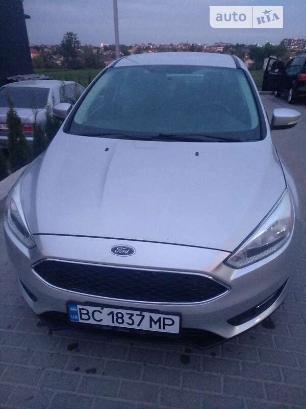 Седан Ford Focus 2015 в Львове