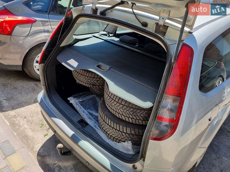 Універсал Ford Focus 2006 в Рівному