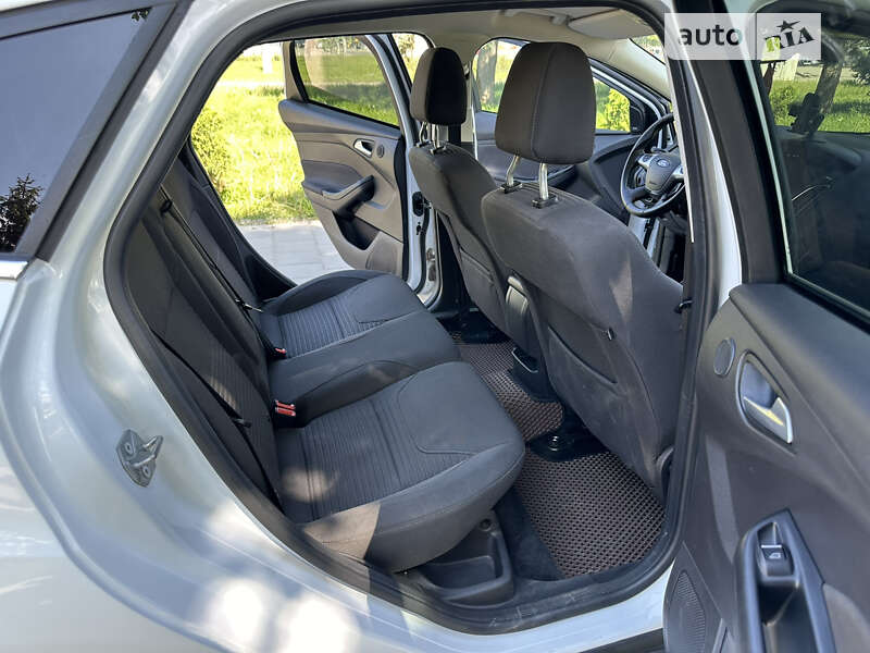 Хэтчбек Ford Focus 2015 в Виннице