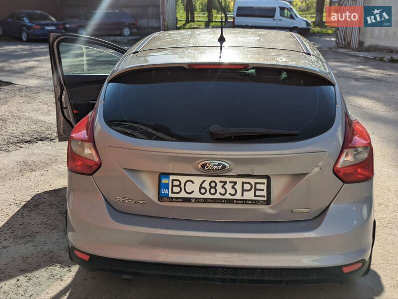 Хэтчбек Ford Focus 2013 в Львове
