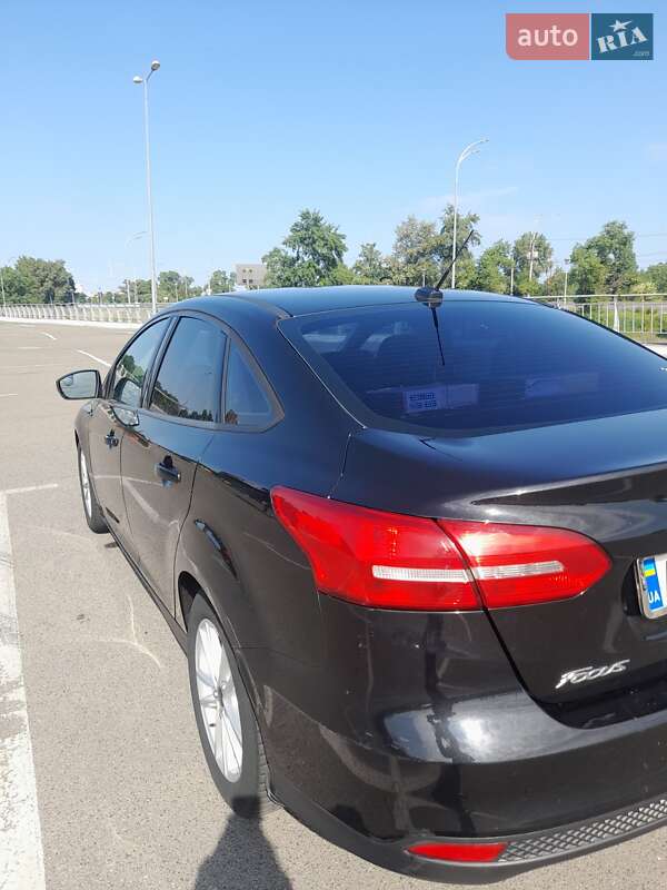 Седан Ford Focus 2015 в Києві