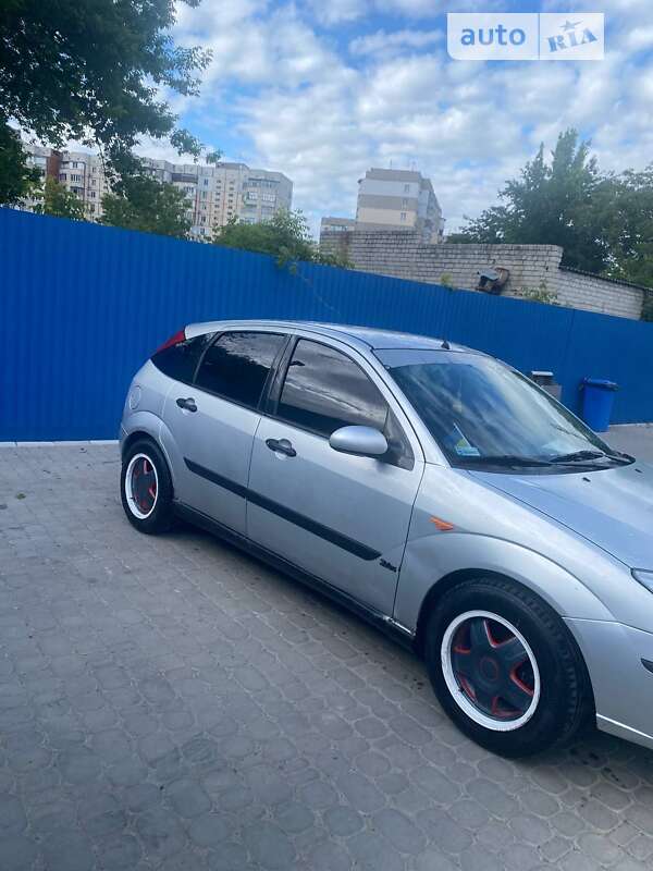 Хетчбек Ford Focus 2001 в Херсоні