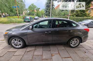 Седан Ford Focus 2015 в Львове