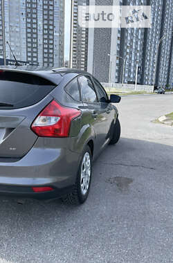 Хэтчбек Ford Focus 2011 в Киеве